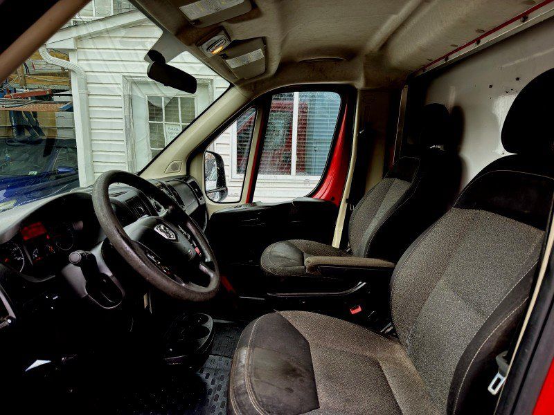 Used 2017 RAM ProMaster 3500 FWD image 9