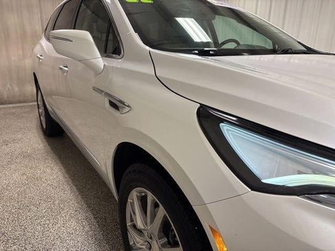 Used 2022 Buick Enclave Essence w/ Experience Buick Package image 36
