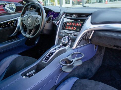 Used 2021 Acura NSX image 13
