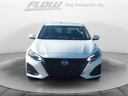 New 2025 Nissan Altima 2.5 SV w/ SV Premium Package image 2