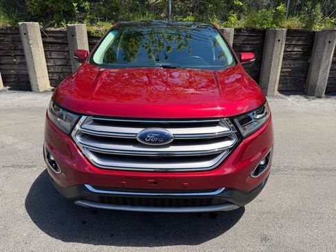 Used 2018 Ford Edge Titanium w/ Canadian Touring Package AWD/4WD image 2
