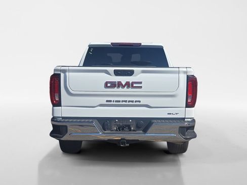 Used 2025 GMC Sierra 1500 SLT AWD/4WD image 4