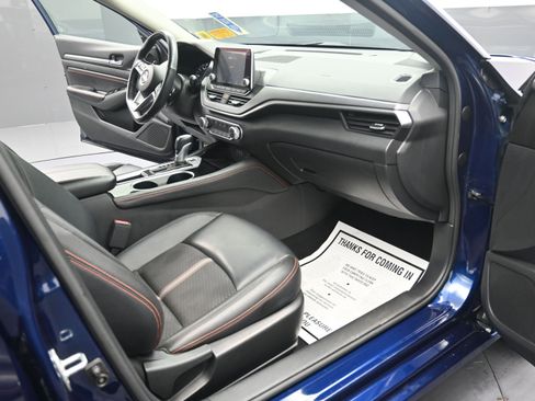Used 2023 Nissan Altima 2.5 SR image 28