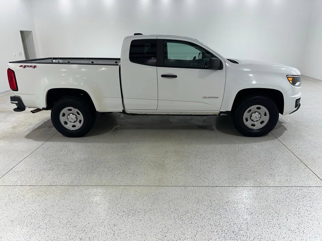 Used 2017 Chevrolet Colorado W/T w/ WT Convenience Package AWD/4WD image 6