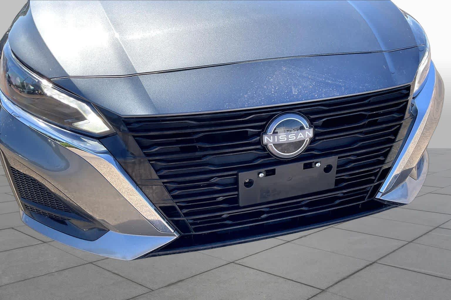 Used 2025 Nissan Altima 2.5 SV FWD image 28