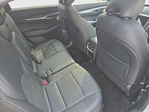 Used 2023 INFINITI QX55 Essential w/ Accent Package AWD/4WD image 12