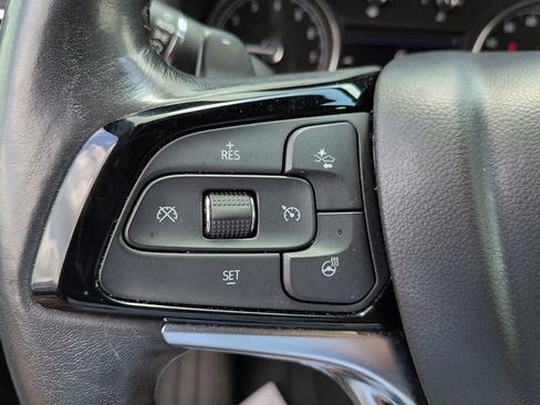 Used 2023 Buick Enclave Essence w/ LPO, Floor Liner Package FWD image 16