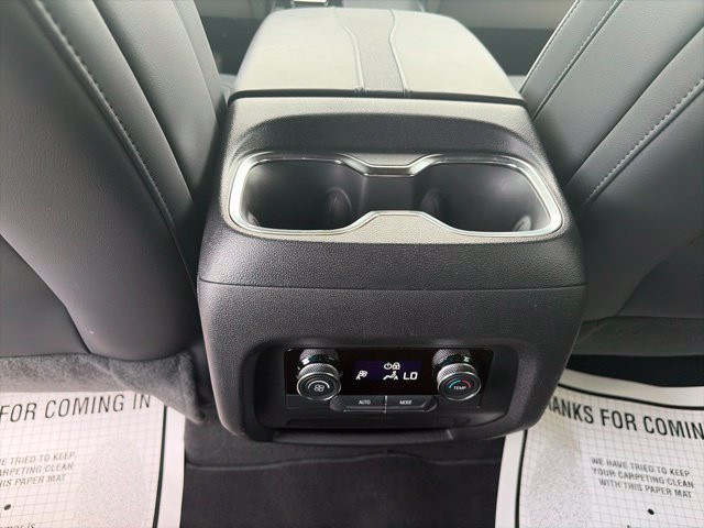 Used 2026 Buick Enclave Preferred AWD/4WD image 13