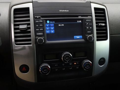 Used 2019 Nissan Frontier PRO-4X w/ Pro-4x Luxury Package image 29