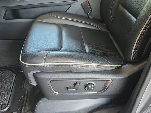 Used 2023 RAM 1500 Limited AWD/4WD image 31
