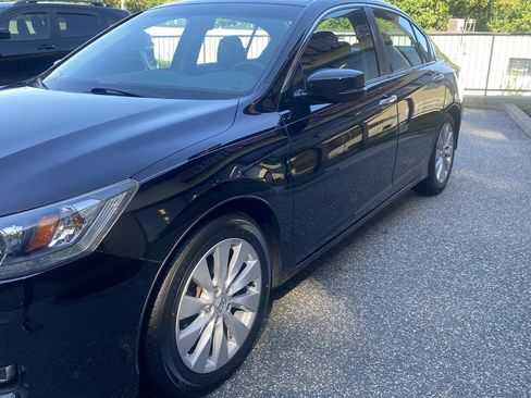 Used 2013 Honda Accord EX image 30