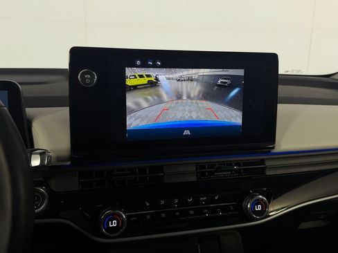 Used 2025 Honda Prologue Touring image 16