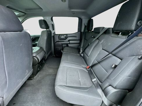 Used 2020 Chevrolet Silverado 1500 Custom w/ Custom Value Package RWD image 15