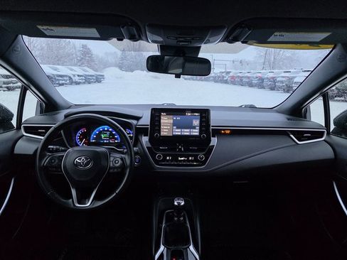 Used 2022 Toyota Corolla XSE image 19