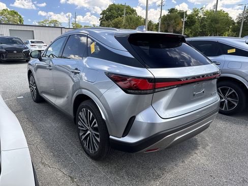 Used 2023 Lexus RX 350 Premium Plus w/ Cold Area Package FWD image 3