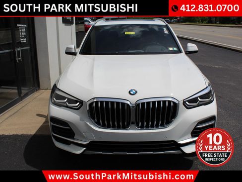 Used 2022 BMW X5 xDrive40i w/ Premium Package AWD/4WD image 4