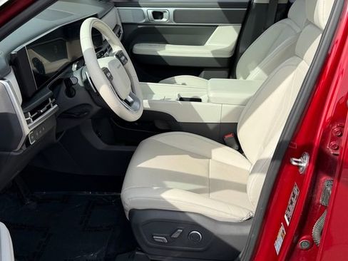 Used 2024 Hyundai Santa Fe SEL FWD image 20