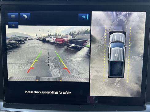 Used 2023 Ford F150 Platinum w/ FX4 Off-Road Package image 15