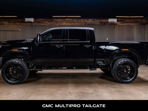 Used 2025 GMC Sierra 2500 Denali image 6