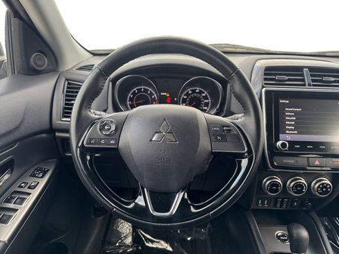 Used 2024 Mitsubishi Outlander Sport SE AWD/4WD image 12