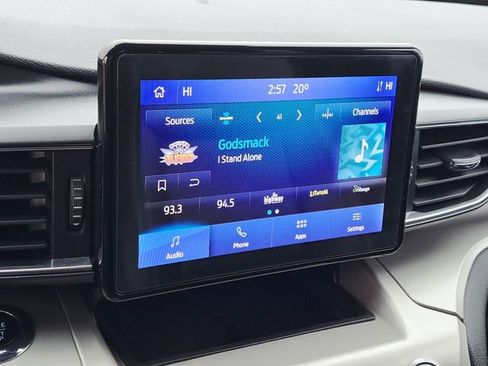 Certified 2023 Ford Explorer XLT w/ Equipment Group 202A image 17