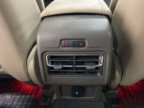 Used 2020 Lincoln Corsair Reserve w/ Appearance Package image 24