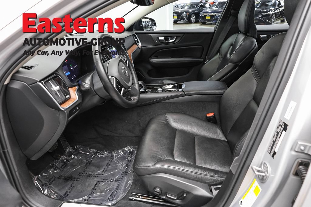 Used 2023 Volvo S60 T8 Plus AWD/4WD image 15