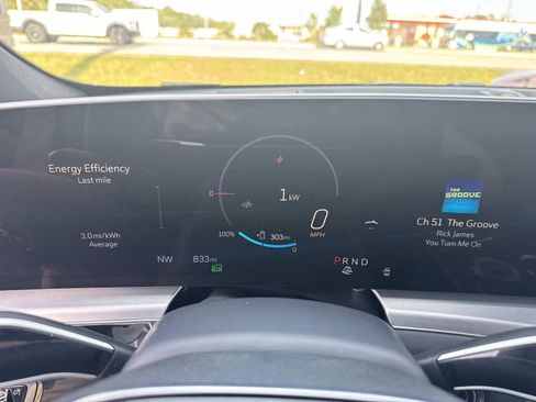 Certified 2025 Cadillac Lyriq Sport RWD image 28