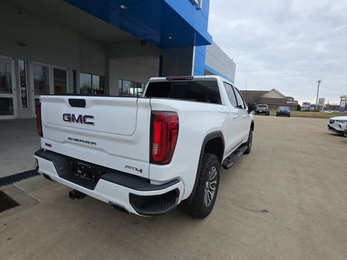 Used 2020 GMC Sierra 1500 AT4 w/ AT4 Premium Package image 10