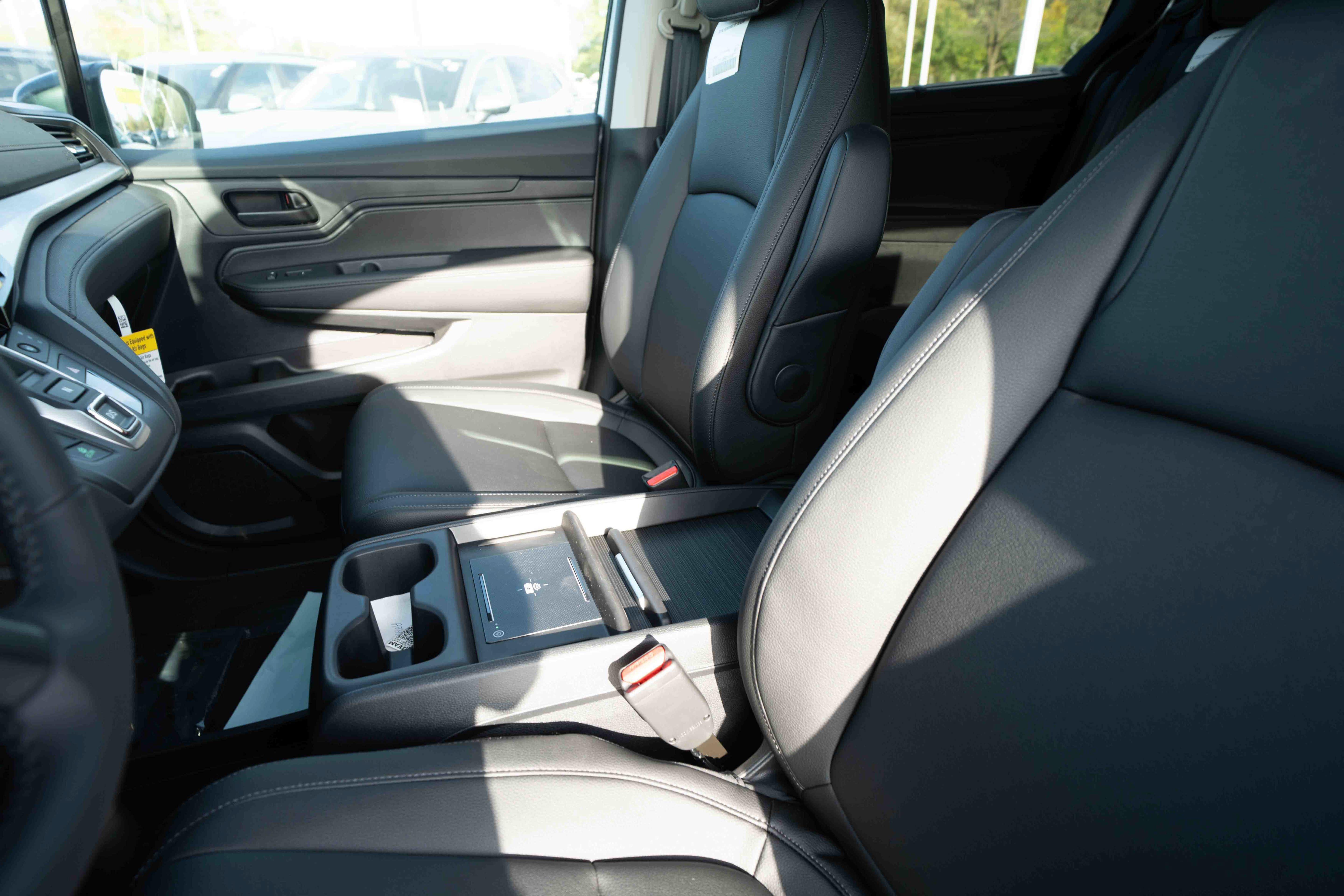 New 2027 Honda Odyssey EX-L image 10