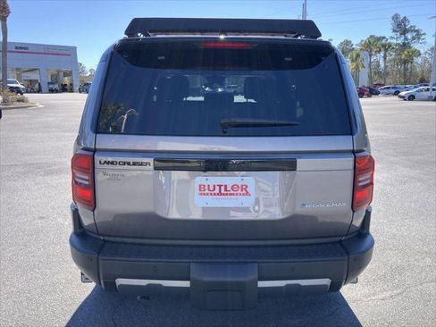 Certified 2024 Toyota Land Cruiser image 4