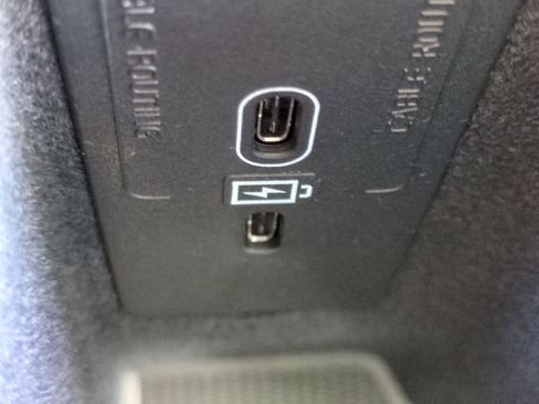 New 2026 Volvo XC60 B5 Ultra w/ Climate Package image 21