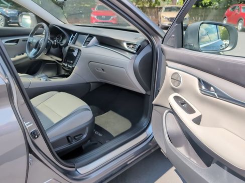 Used 2023 INFINITI QX50 Luxe AWD/4WD image 7