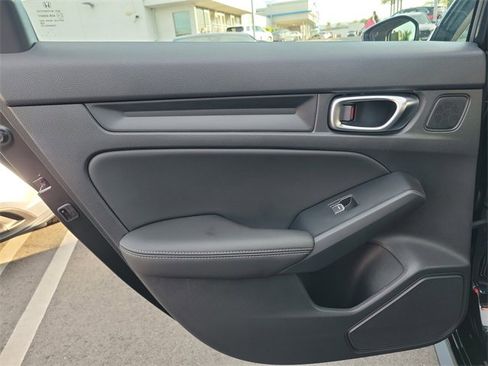 Certified 2022 Honda Civic EX-L image 13