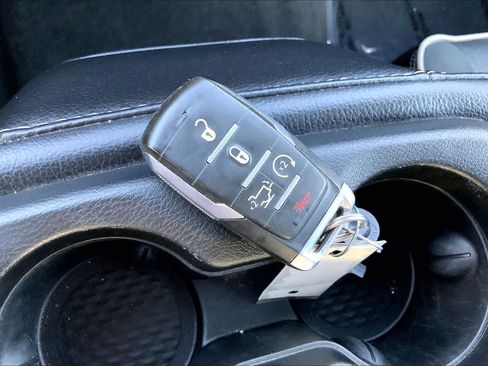 Used 2023 RAM 1500 Laramie image 15