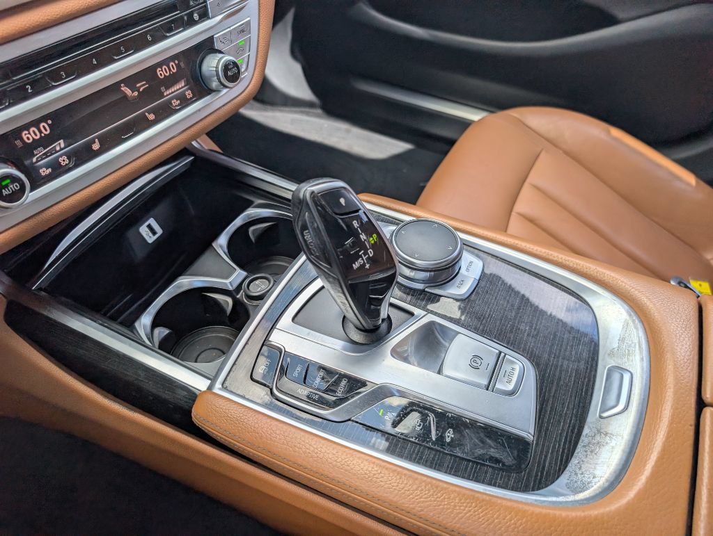 Used 2016 BMW 740i w/ M Sport Package RWD image 24