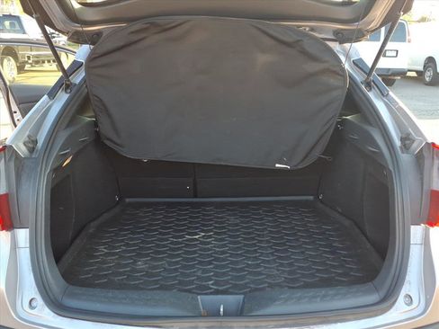 Used 2019 Toyota C-HR LE image 13