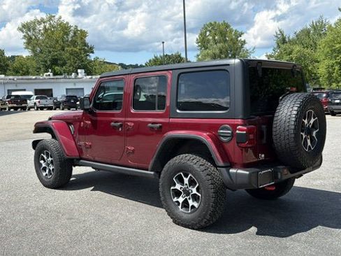 Used 2022 Jeep Wrangler Unlimited Rubicon w/ Dual Top Group AWD/4WD image 8