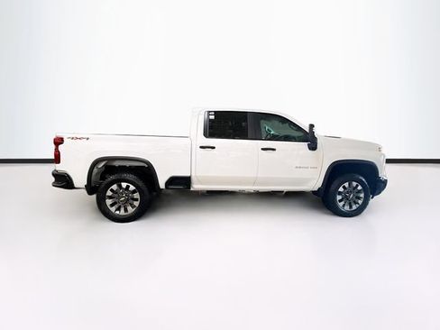 New 2026 Chevrolet Silverado 2500 Custom w/ Custom Value Package image 5