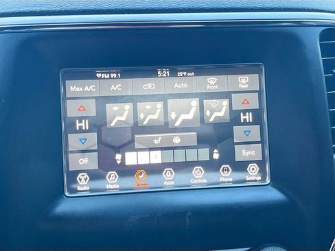 Used 2018 Jeep Grand Cherokee Limited image 15