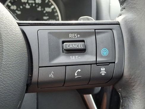 Used 2022 Nissan Rogue SL AWD/4WD image 24