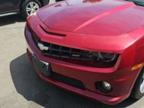 Used 2010 Chevrolet Camaro SS w/ RS Package RWD image 11