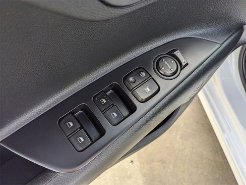 Used 2023 Kia Rio S image 20