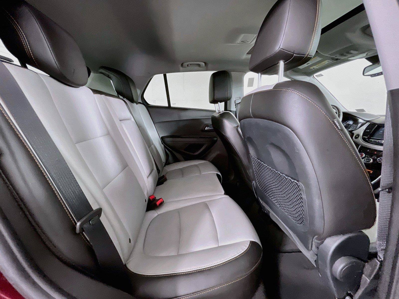 Used 2017 Chevrolet Trax Premier FWD image 28