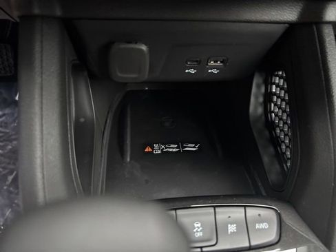 New 2026 Chevrolet TrailBlazer LT w/ Convenience Package image 25