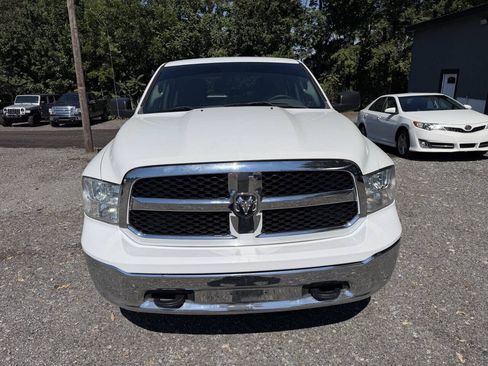 Used 2019 RAM 1500 Tradesman w/ Chrome Appearance Group AWD/4WD image 3