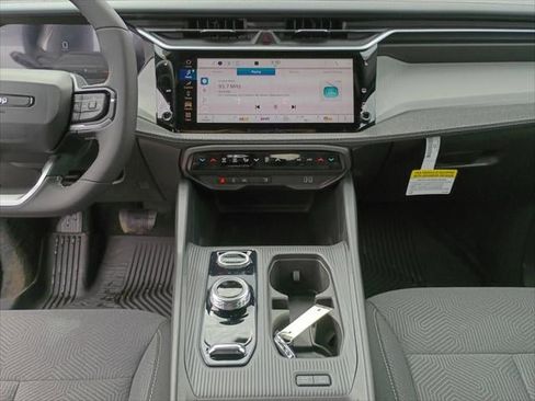 New 2026 Jeep Cherokee Laredo AWD/4WD image 28
