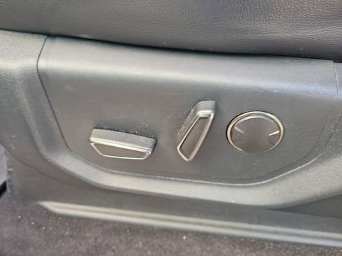 Used 2020 Ford F150 Raptor w/ Equipment Group 802A Luxury image 20