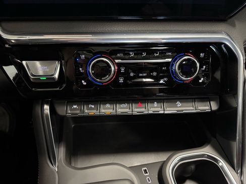 New 2026 GMC Sierra 1500 Denali w/ Denali Reserve Package image 23