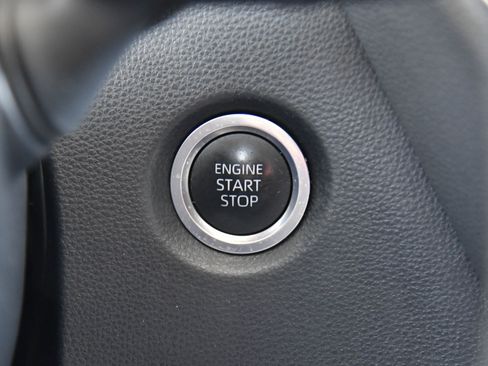 Used 2024 Toyota Corolla SE w/ SE Package FWD image 30